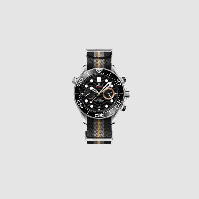 Seamaster Diver 300M 44 mm, acciaio su cinturino NATO